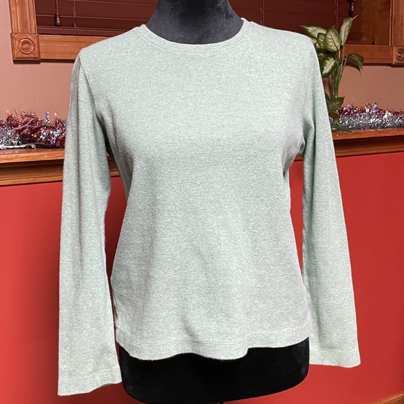 LIZ CLAIBORNE WOMENS LONG SLEEVE RIBBED SHIRT. LIGHT GREEN. PETITE. - Picture 1 of 9